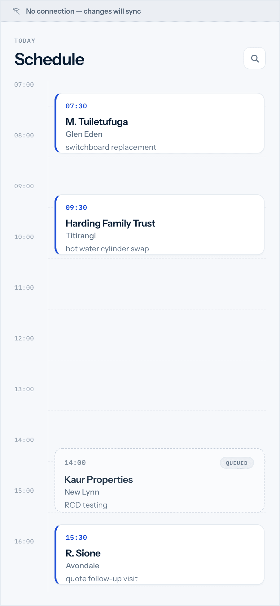 The field schedule with no-signal state shown, a freshly created booking sitting on the timeline with a subtle "queued" or "not yet sent" treatment. Shows that the record is real and visible before it has reached the office. Sample data only, matching the site's existing product shots.